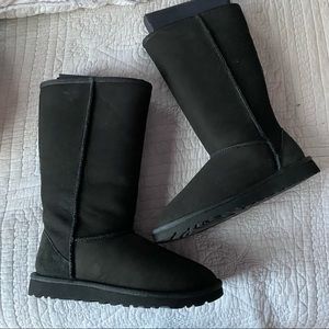 NEW Uggs Tall Black Boot